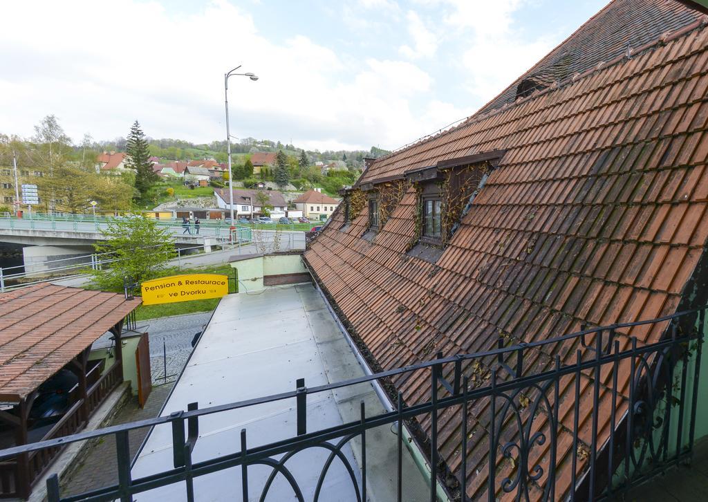 Penzion Ve Dvorku Český Krumlov Exterior foto